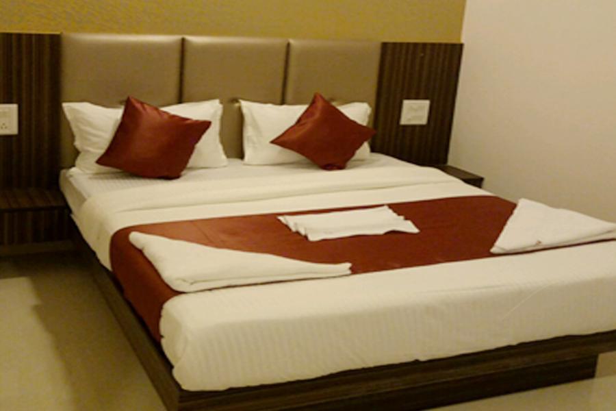 Flagship 83490 Hotel Bently Palace Mumbai  Buitenkant foto